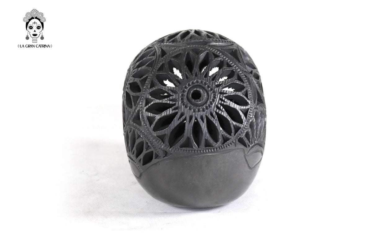 Cráneo de Barro Negro 18 cm. 7.1 in. Barro negro