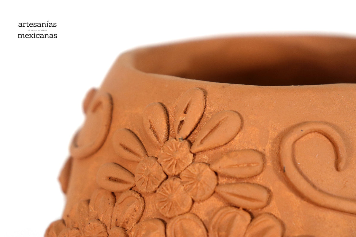 Maceta Cráneo Barro Natural con Flores Relieve - 16 Cm. 6.2 In. Maceta