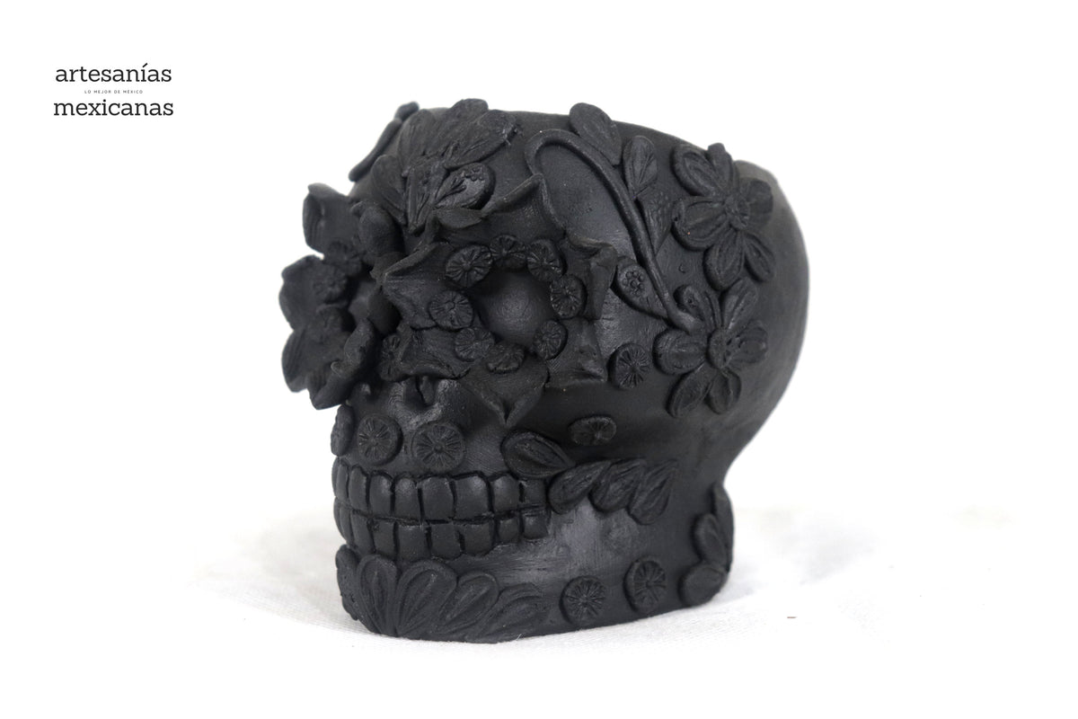 Maceta Cráneo Barro Negro con Flores Relieve - 10 Cm 3.9 In. Maceta