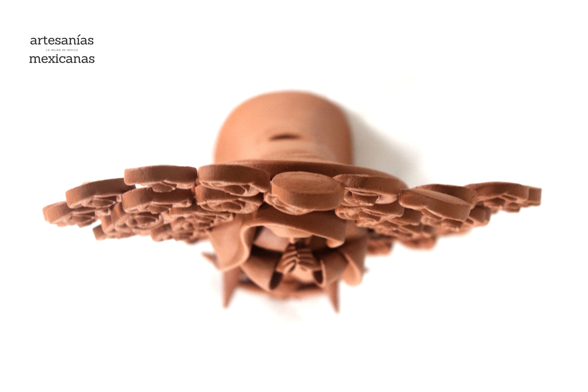 Virgen de Guadalupe - 35 cm. - Barro natural