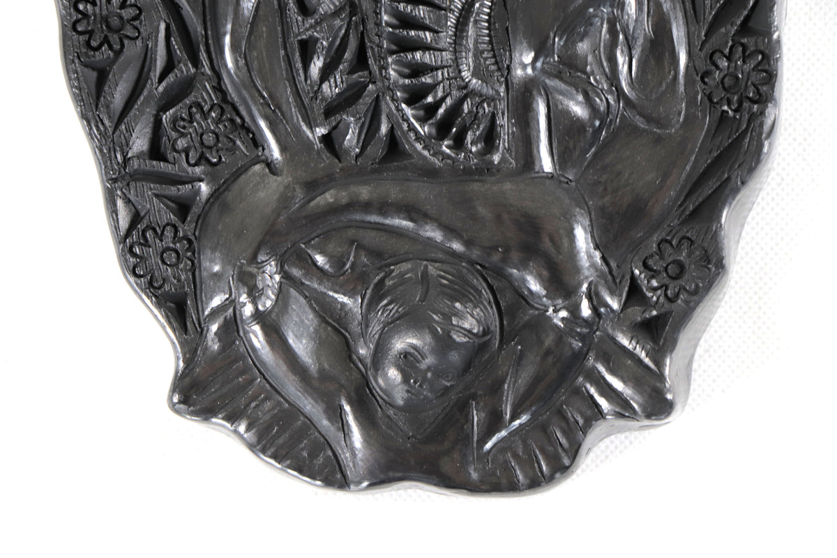 Virgen de Guadalupe en Barro Negro 32 cm. 12.6 in. Barro negro