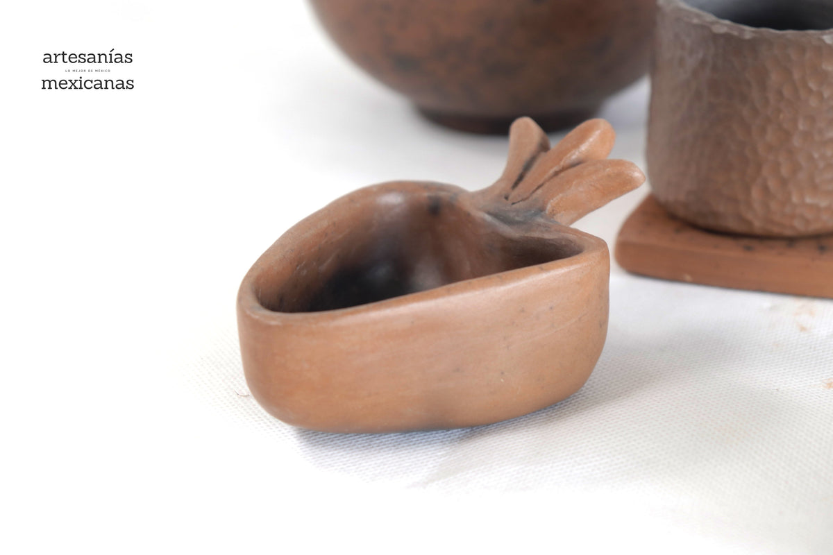 Set de vasos, caballitos y corazones de barro Artesanía