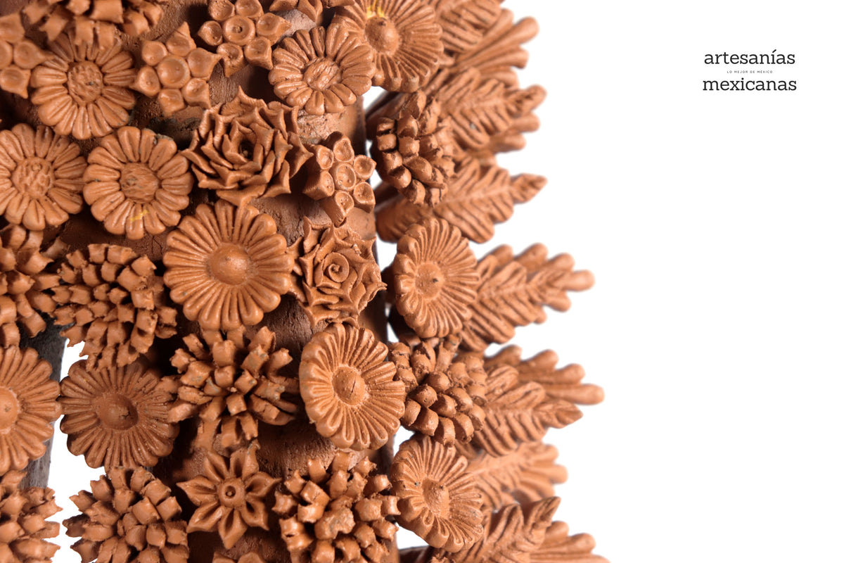 Arco de calaveras y flores - 42 cm. 16.5 in.