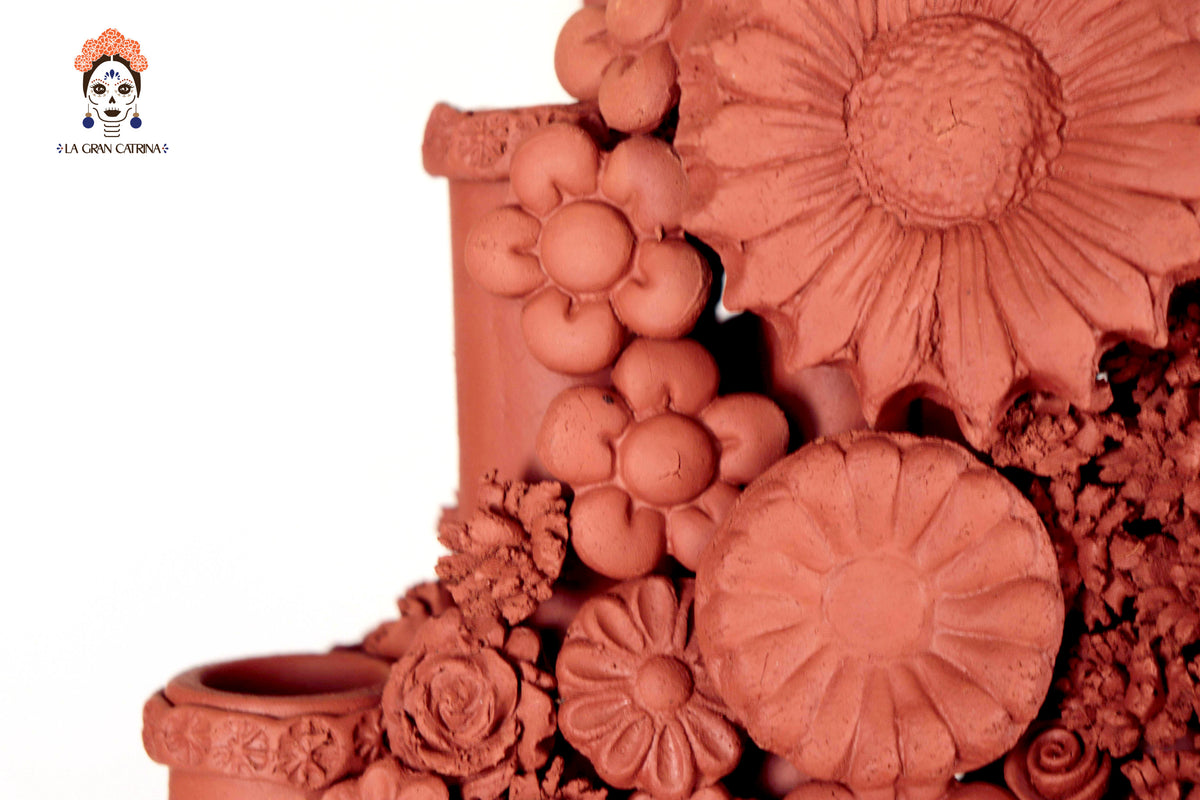 Candelero Altar Calavera Floral Barro Natural - 62 cm. 24.4 in.