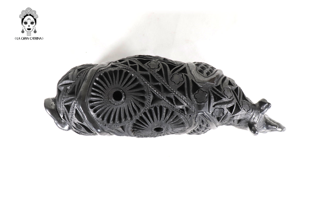 Rinoceronte de Barro Negro - 14 cm. 5.5 in. Barro negro