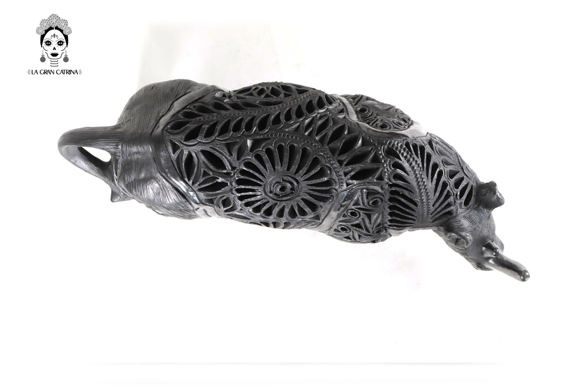 Rinoceronte de Barro Negro - 20 cm. 7.9 in. Barro negro