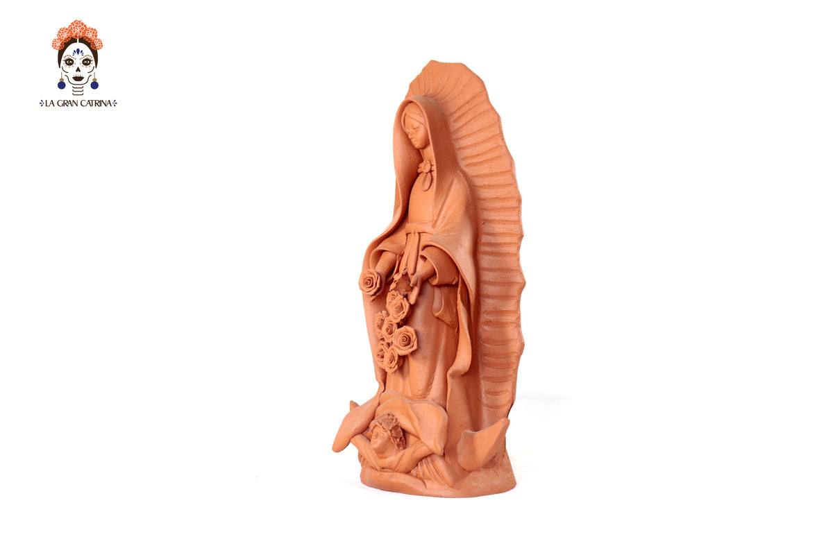 Virgen de Guadalupe - Barro natural - 30 Cm. 11.8 in. Artesanía