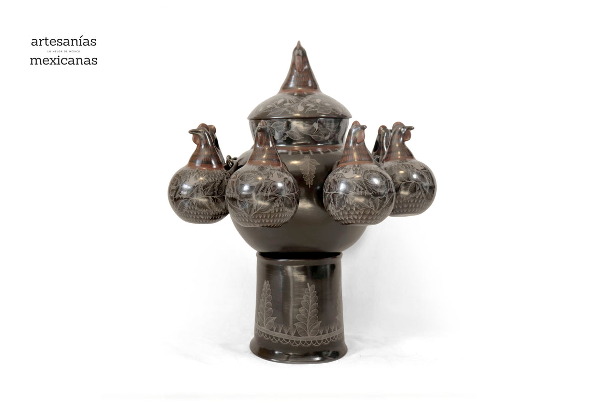 Gallinero - Cerámica artesanal de Huancito - 81 cm. 32 in.