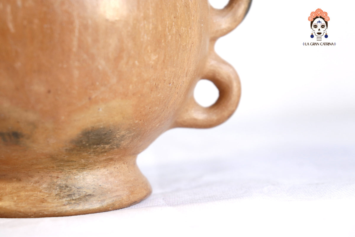 Vasija Mixe Ancestral con 6 Asas - 18.3 cm. 7.2 in.