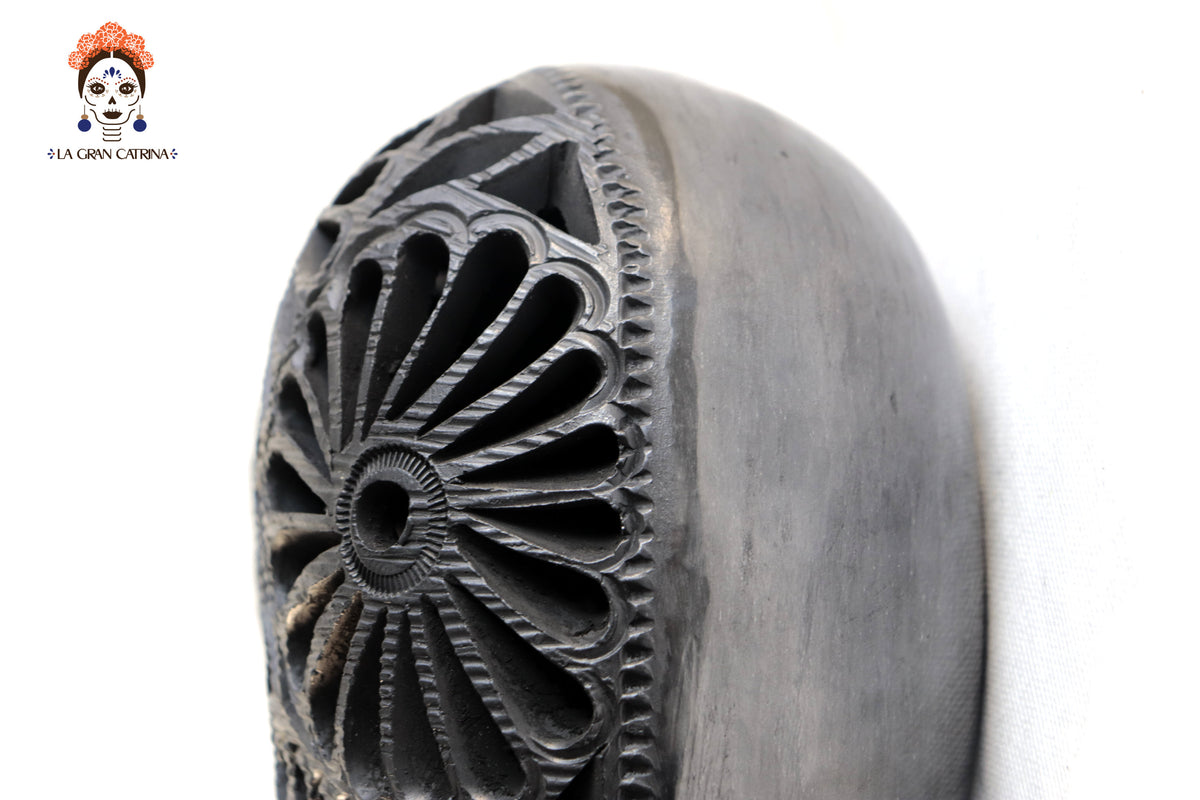 Corazón Negro de Pared - 20 cm. 7.8 in.