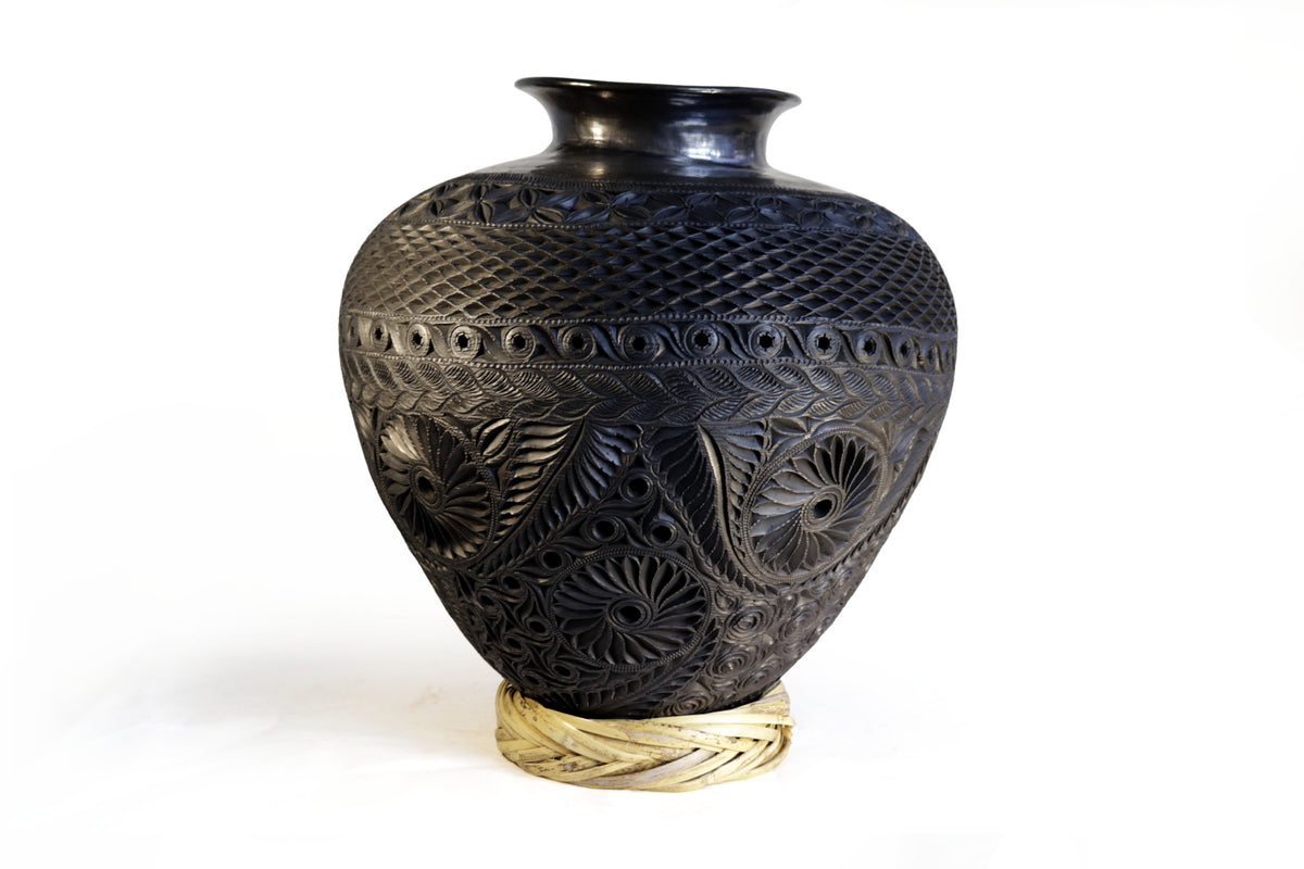Tibor Grande Artesanal de Barro Negro 50 cm. 19.6 in. Barro negro