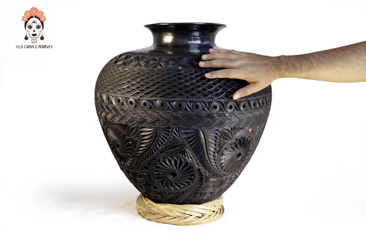 Tibor Grande Artesanal de Barro Negro 50 cm. 19.6 in. Barro negro