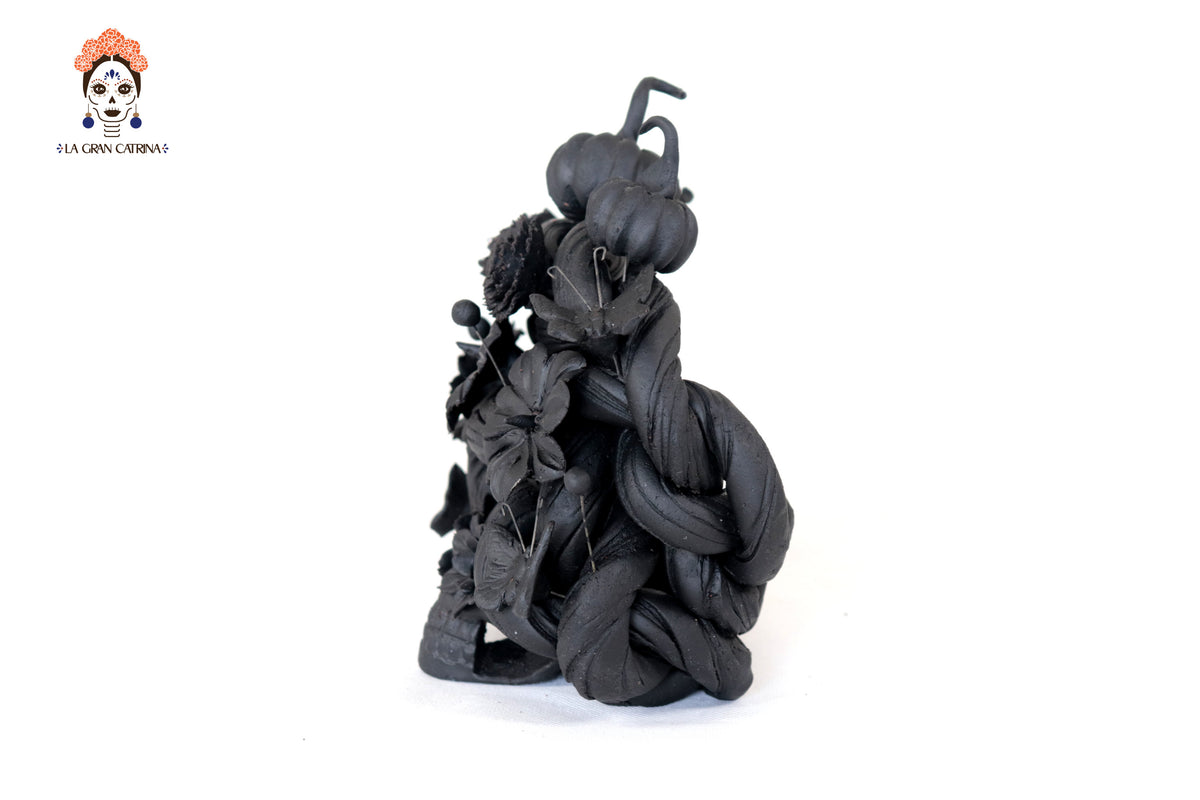 Calavera negra con Mariposas y Calabazas II - 14.5 cm. 5.7 in.