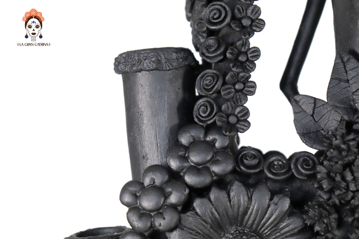 Candelero Altar Calavera Floral Barro Negro - 62 cm. 24.4 in. - Sobre Pedido