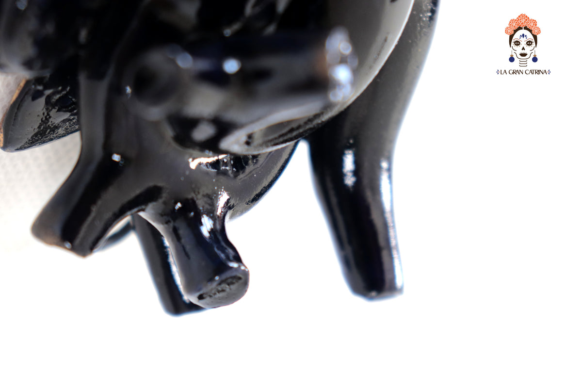 Corazon Negro de pared pequeño - Barro vidriado - 10.5 cm. 4.1 in.