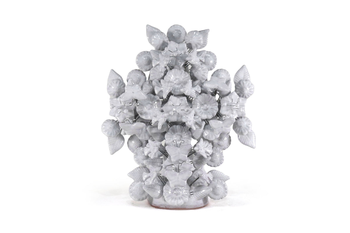 Cruz blanca vidriada de 32.5 cm.