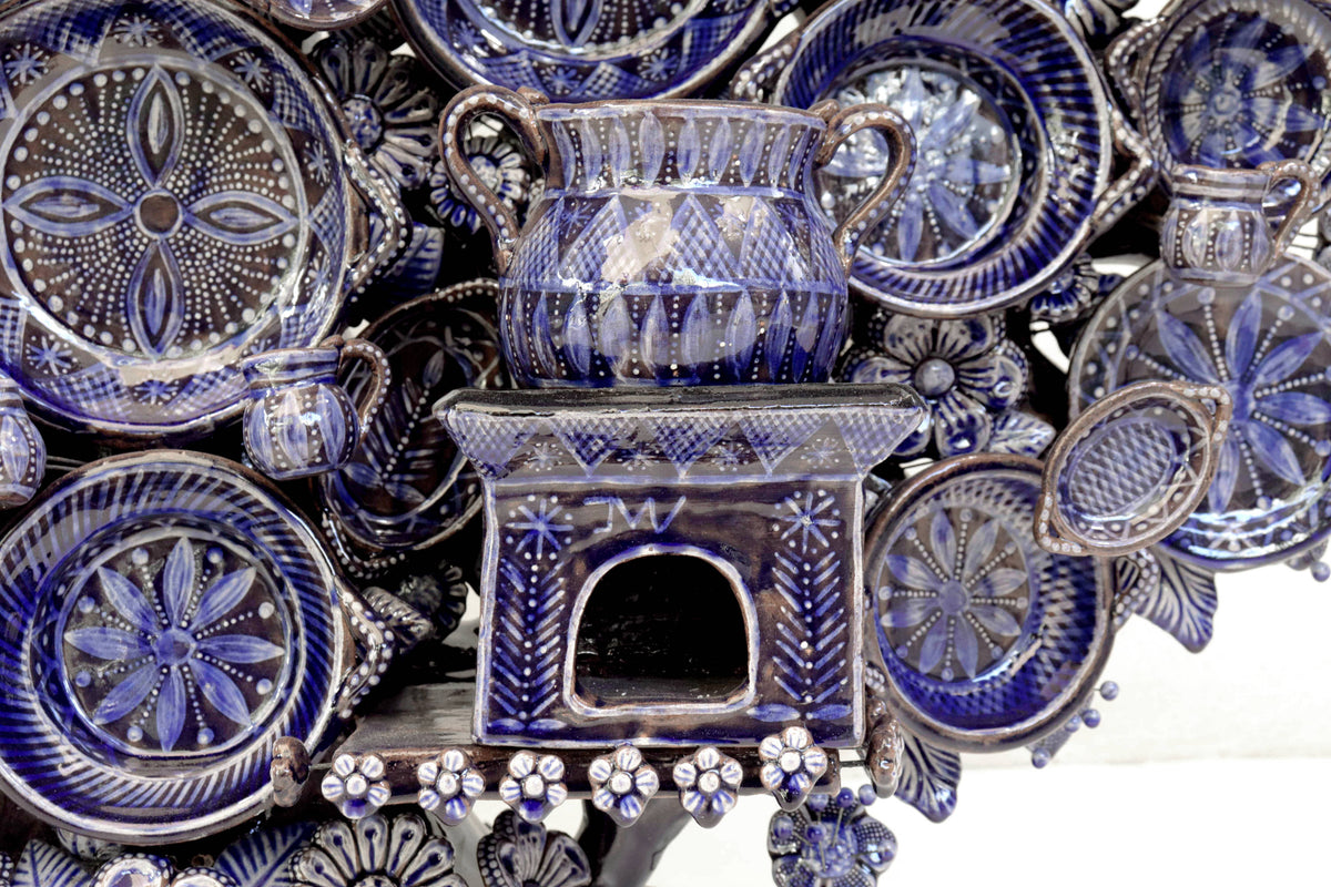 Cocina tradicional azul - Barro vidriado - Pieza de concurso - 125 cm. 49.2 in