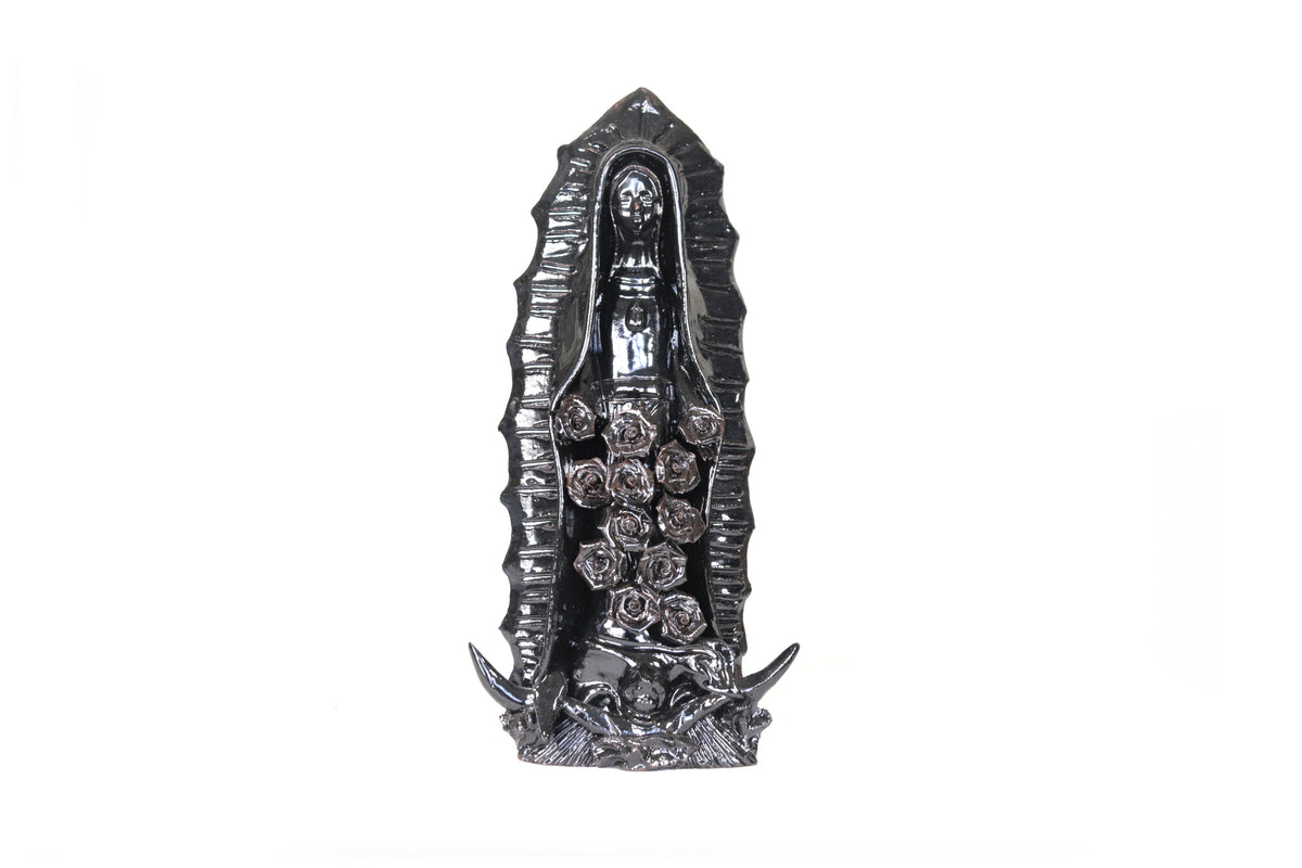 Virgen de Guadalupe - Barro Vidriado color negro - 30 Cm. 11.8 in. Vidriado Santa Fe
