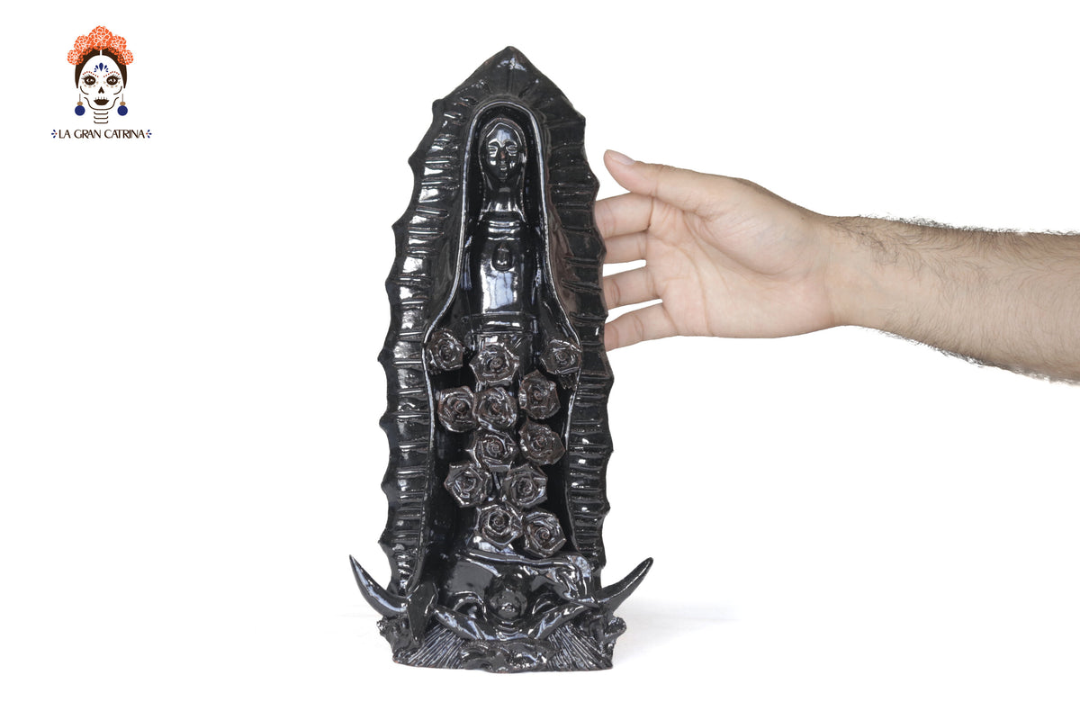 Virgen de Guadalupe - Barro Vidriado color negro - 30 Cm. 11.8 in. Vidriado Santa Fe