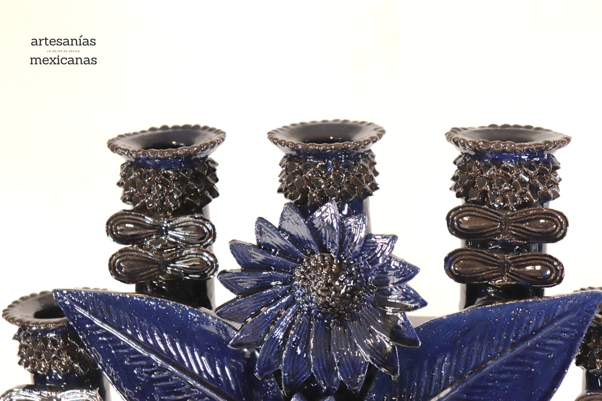 Candelero azul de 7 velas - Barro vidriado - 70 cm. 28 in. Candelabros
