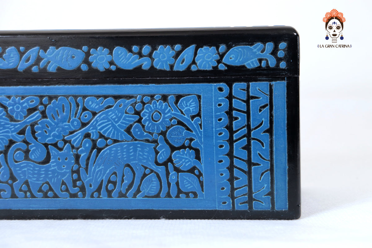 Caja de Olinalá Hecha a Mano – Baúl Decorativo Azul con Arte Floral Tradicional 33 cm. 12.9 in. Olinala