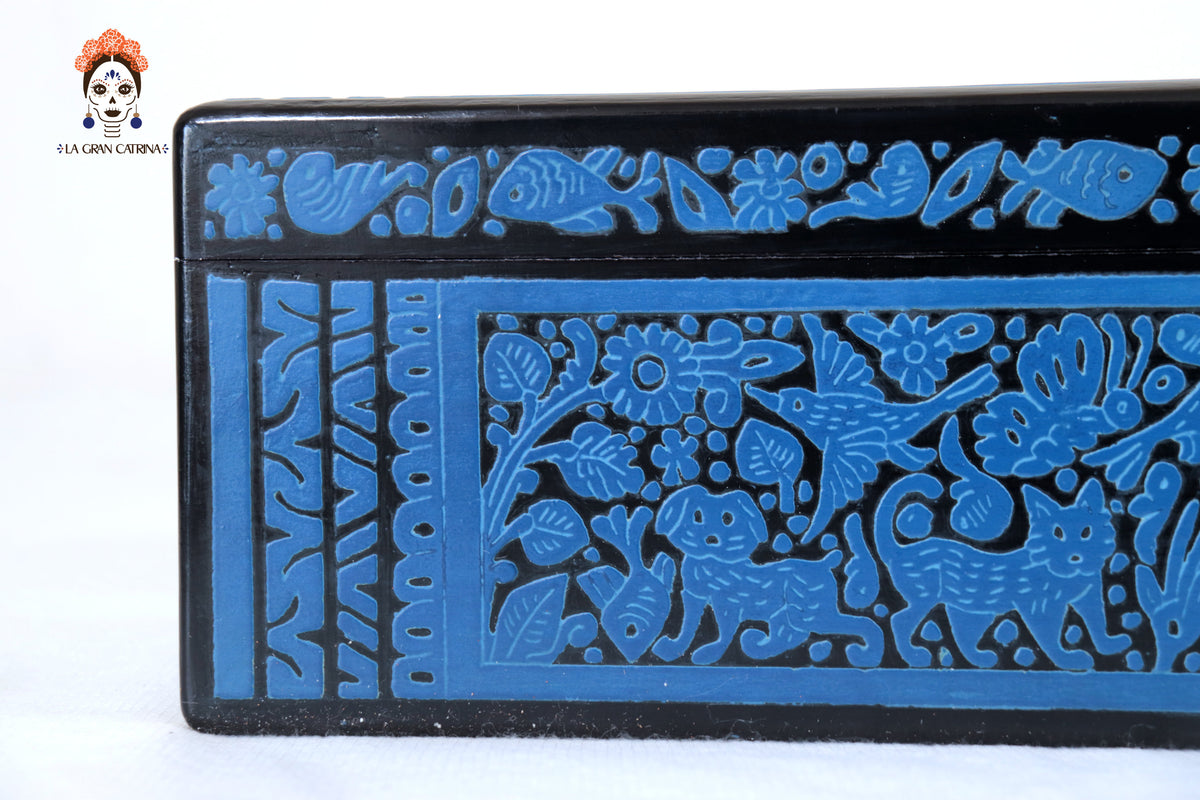 Caja de Olinalá Hecha a Mano – Baúl Decorativo Azul con Arte Floral Tradicional 33 cm. 12.9 in. Olinala