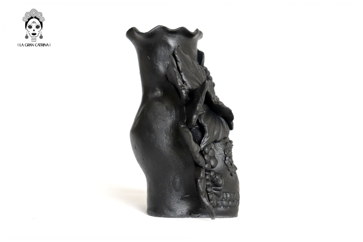 Set 3 Calaveras Negras con Flores de Barro 14 Cm 5.7 In. Candelabros