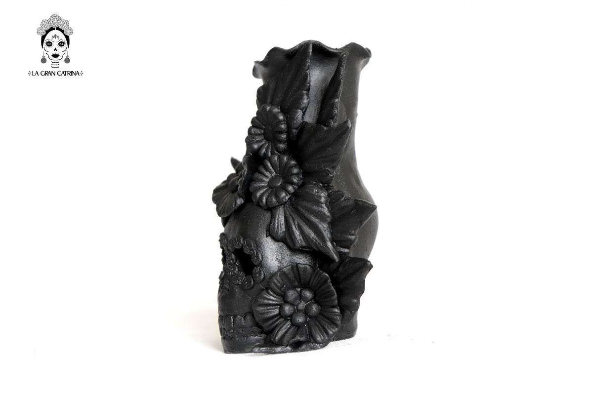 Set 3 Calaveras Negras con Flores de Barro 14 Cm 5.7 In. Candelabros