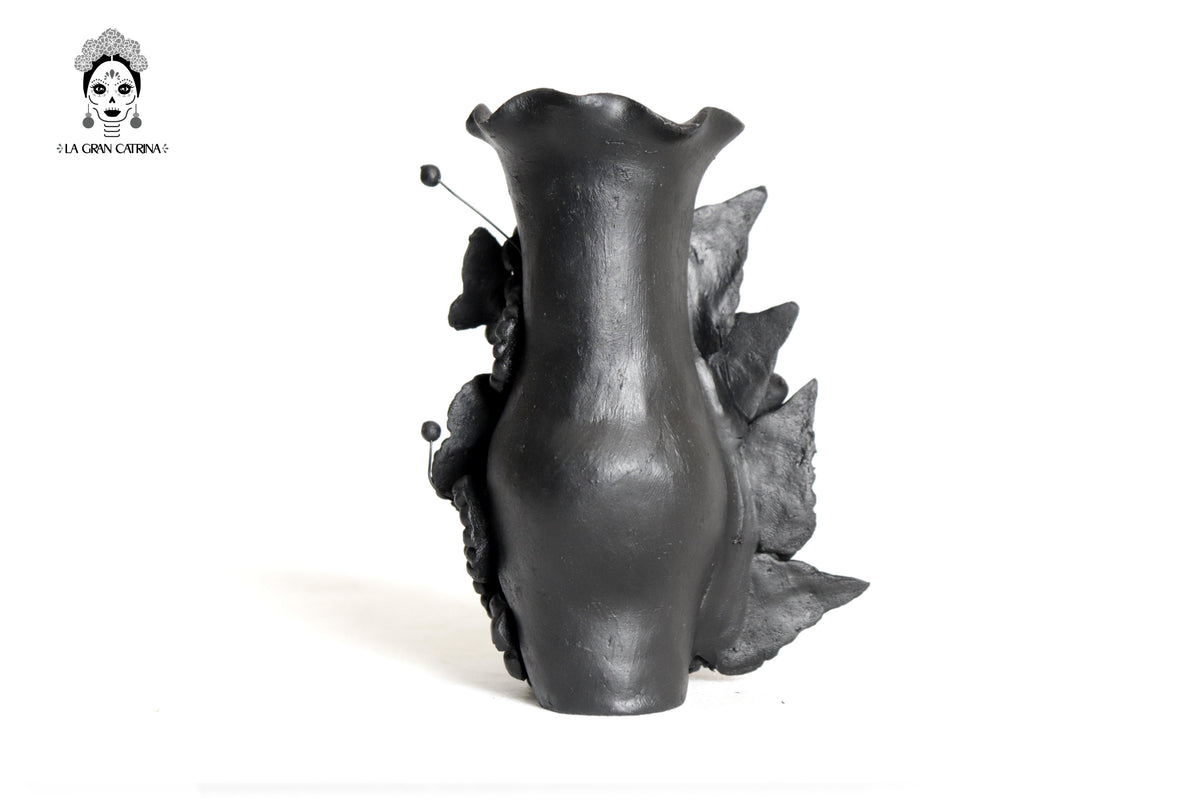 Set 3 Calaveras Negras con Flores de Barro 14 Cm 5.7 In. Candelabros