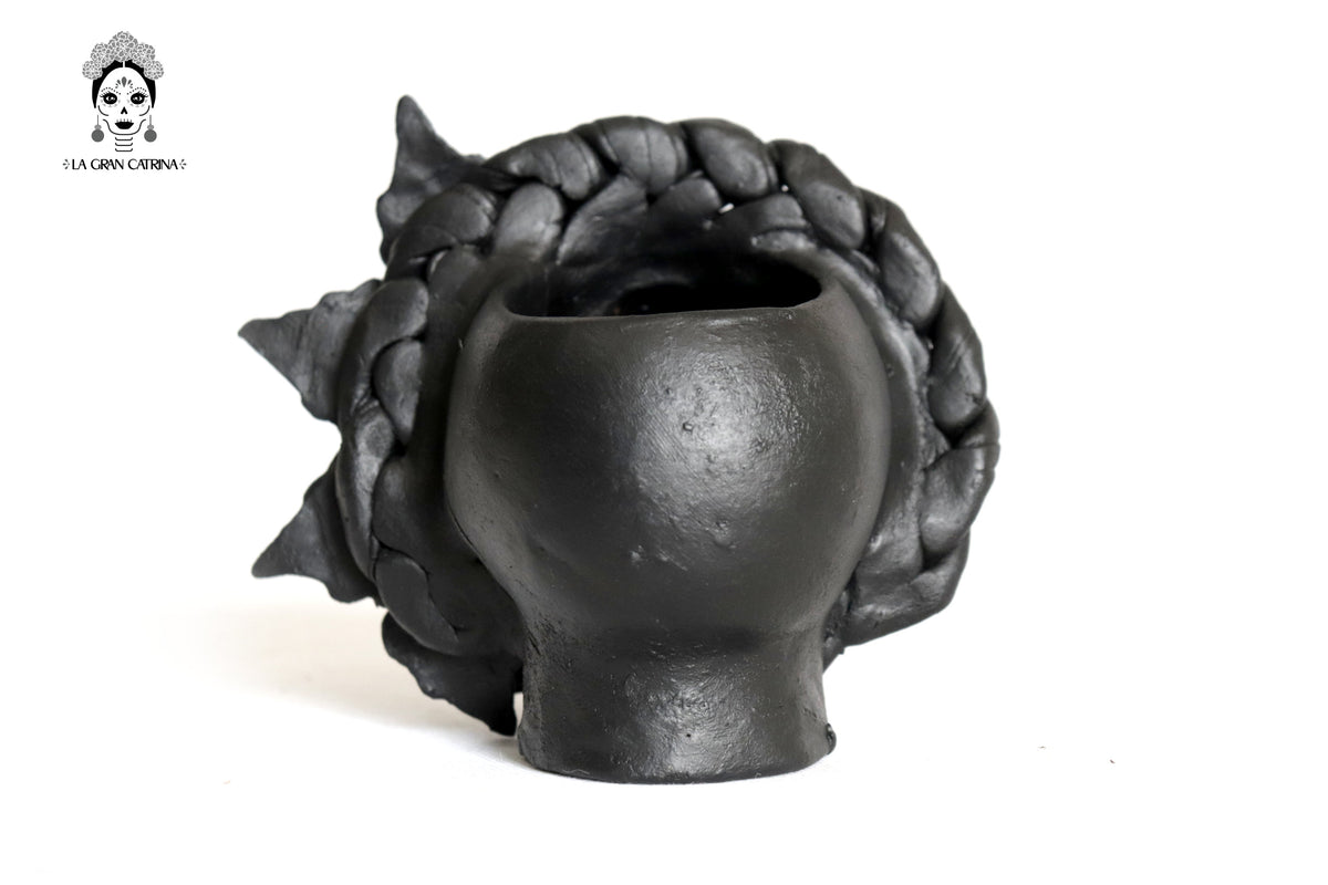 Set 3 Calaveras Negras con Trenza de Barro 13 Cm. 6.3 In. Maceta