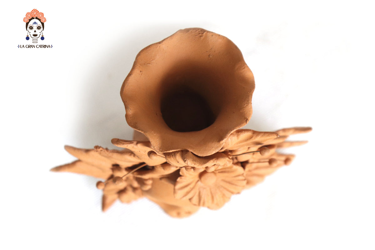 Set 3 Candelero Barro Natural Flores Relieve 14 Cm. 5.5 In. Candelabros