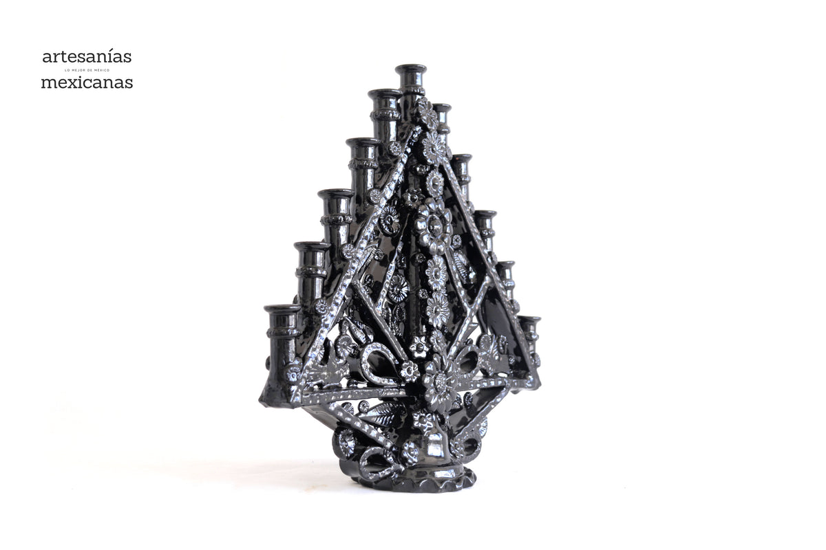 Candelero triangulo de 11 velas - 37 cm. 14.5 in Candelabros