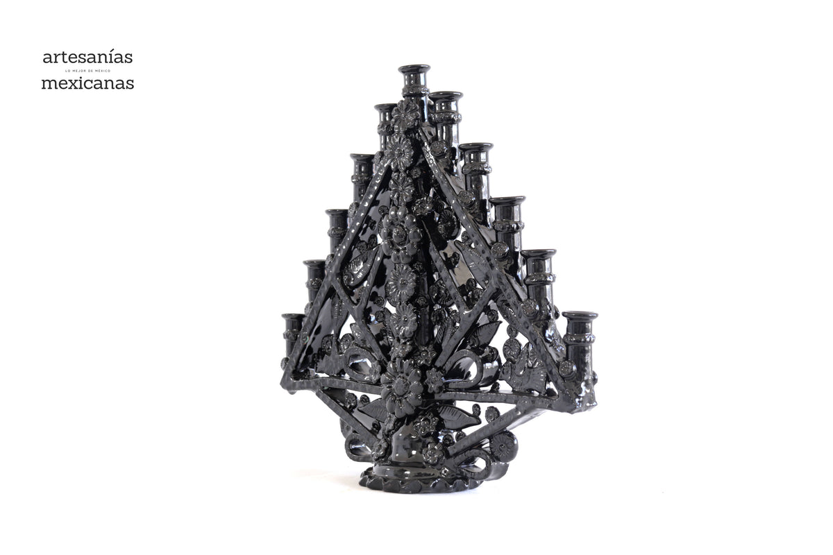 Candelero triangulo de 11 velas - 37 cm. 14.5 in Candelabros