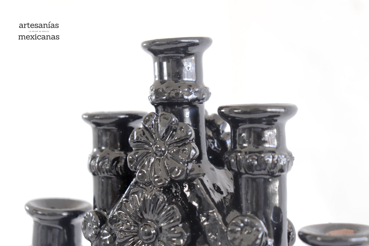 Candelero triangulo de 11 velas - 37 cm. 14.5 in Candelabros