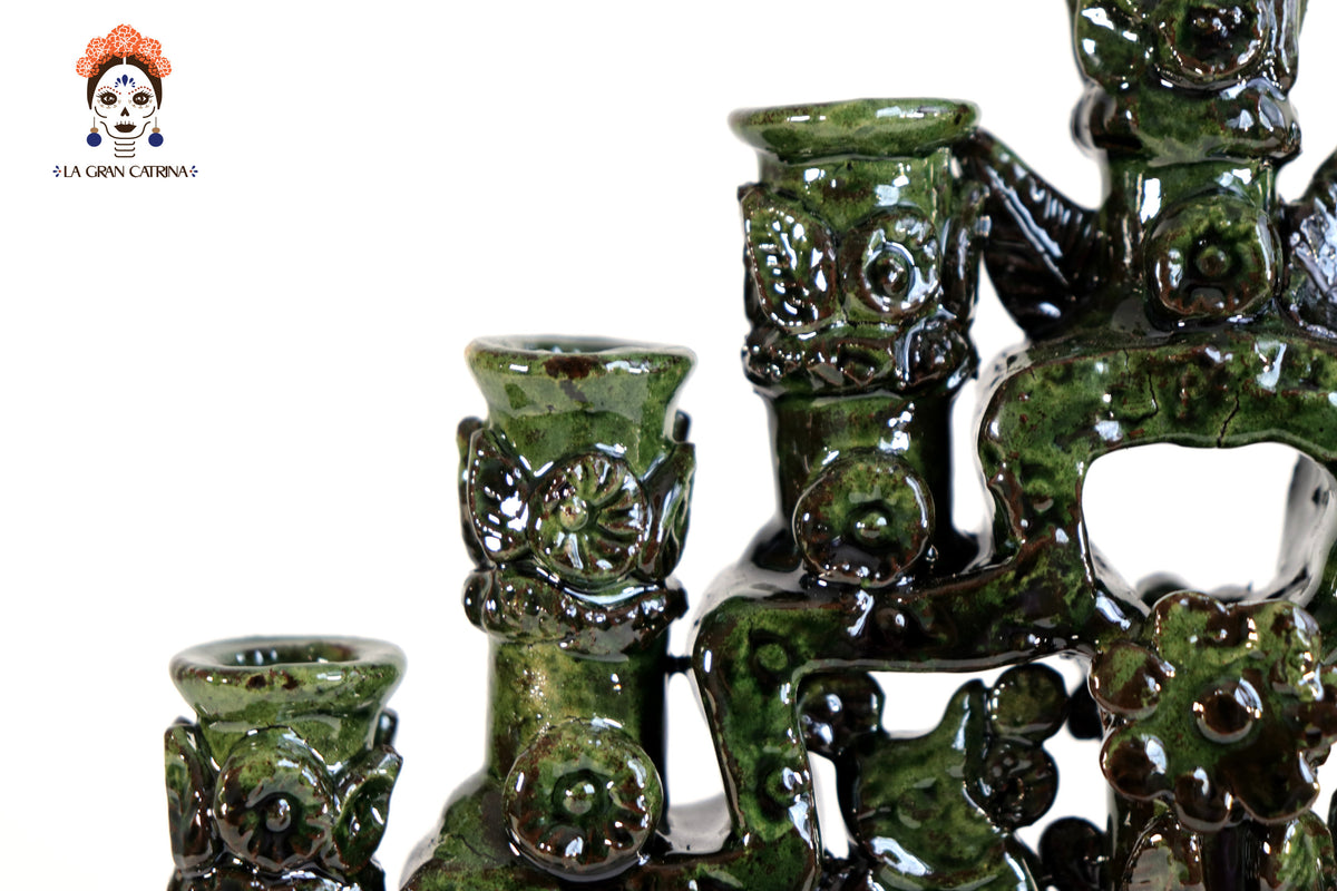 Candelero Verde de 7 velas - Barro Vidriado - 25 cm. 10 in.