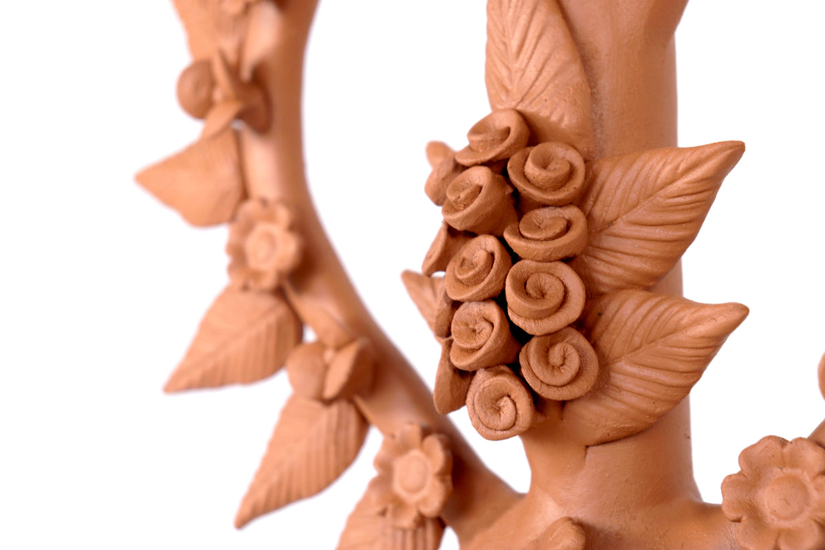 Candelero de Día de Muertos - Barro natural - 29 cm. 11.5 in.