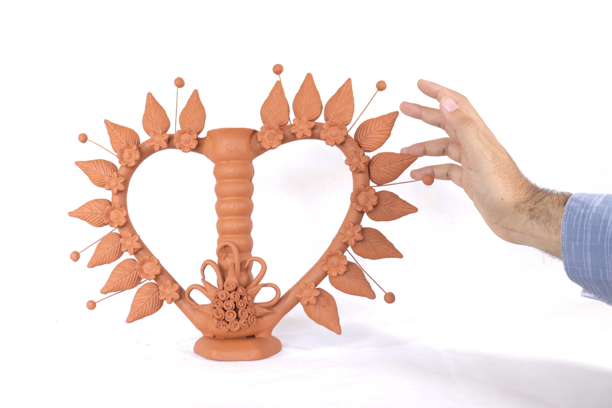 Candelero de Corazón de Barro