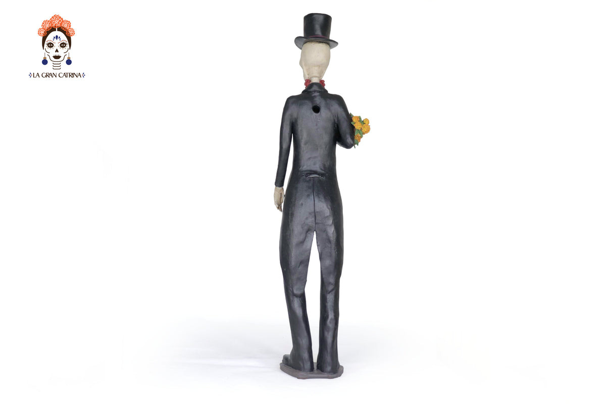Catrín Elegante con Flores de Cempasúchil - 73 cm. 28.7 in. Catrina