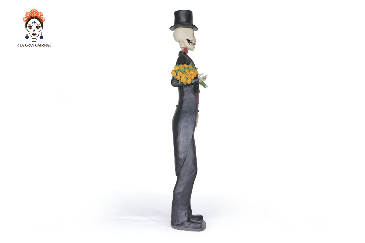 Catrín Elegante con Flores de Cempasúchil - 73 cm. 28.7 in. Catrina