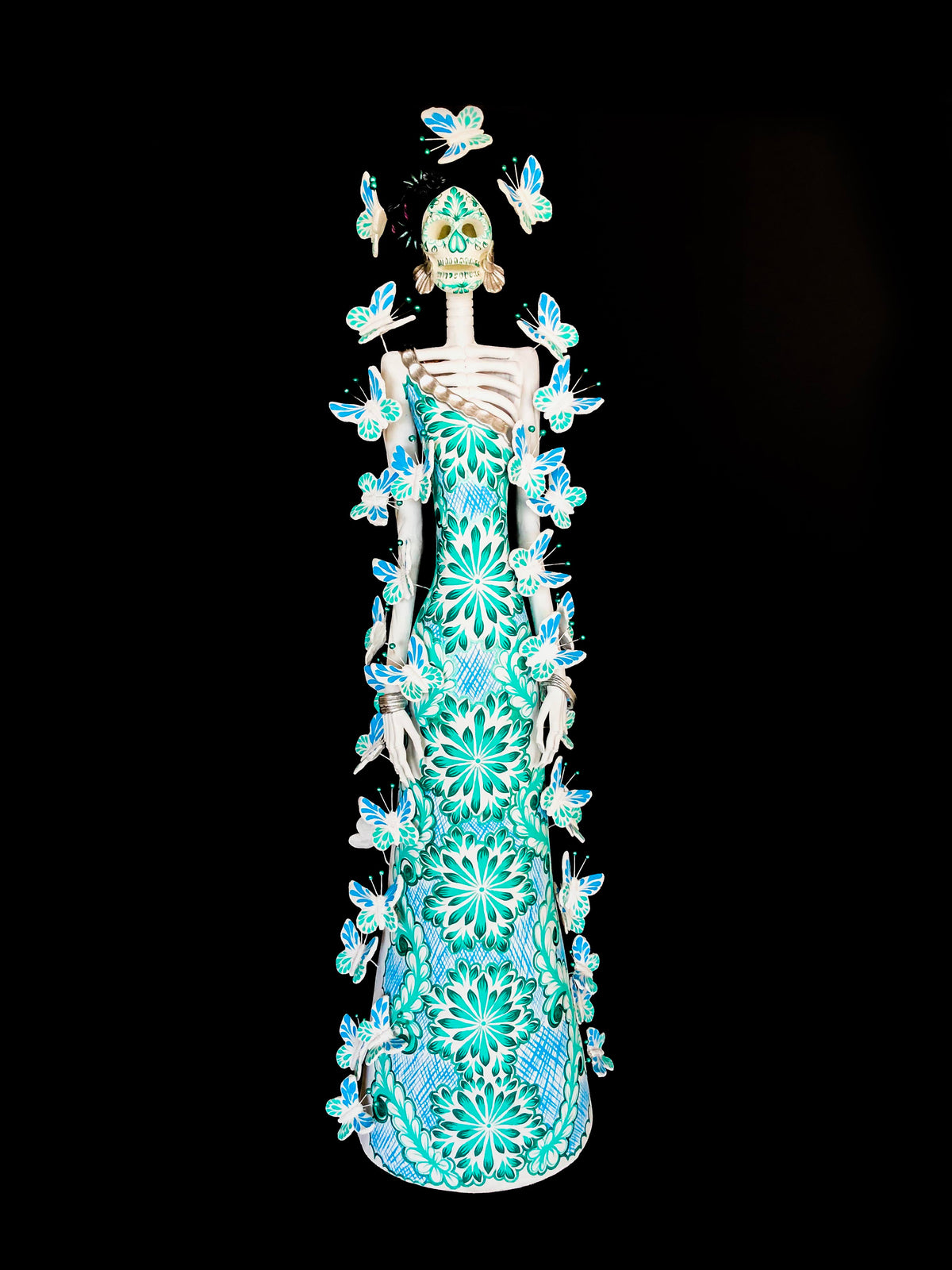 Catrina blanca con mariposas turquesas - 100 cm. 40 in. - Sobre Pedido Catrina