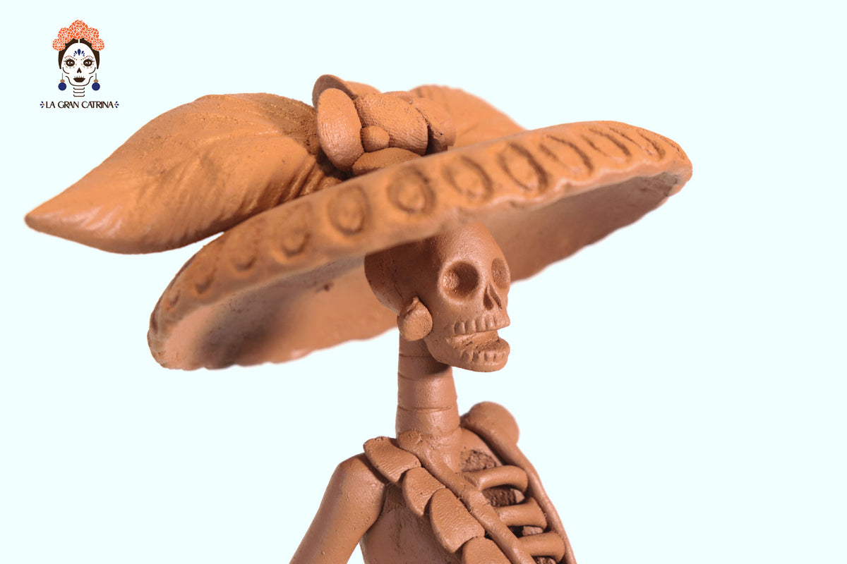 Pareja de Catrinas de Barro - 30 cm. 12 in. Catrina