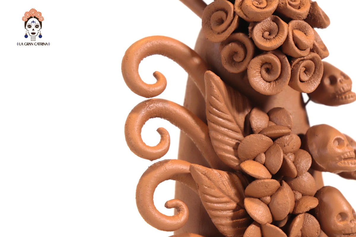 Pareja de Catrinas de Barro - 30 cm. 12 in. Catrina