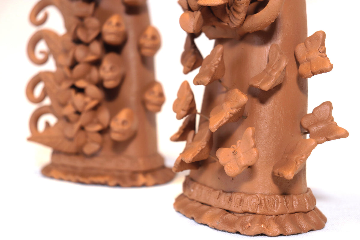 Pareja de Catrinas de Barro - 30 cm. 12 in. Catrina