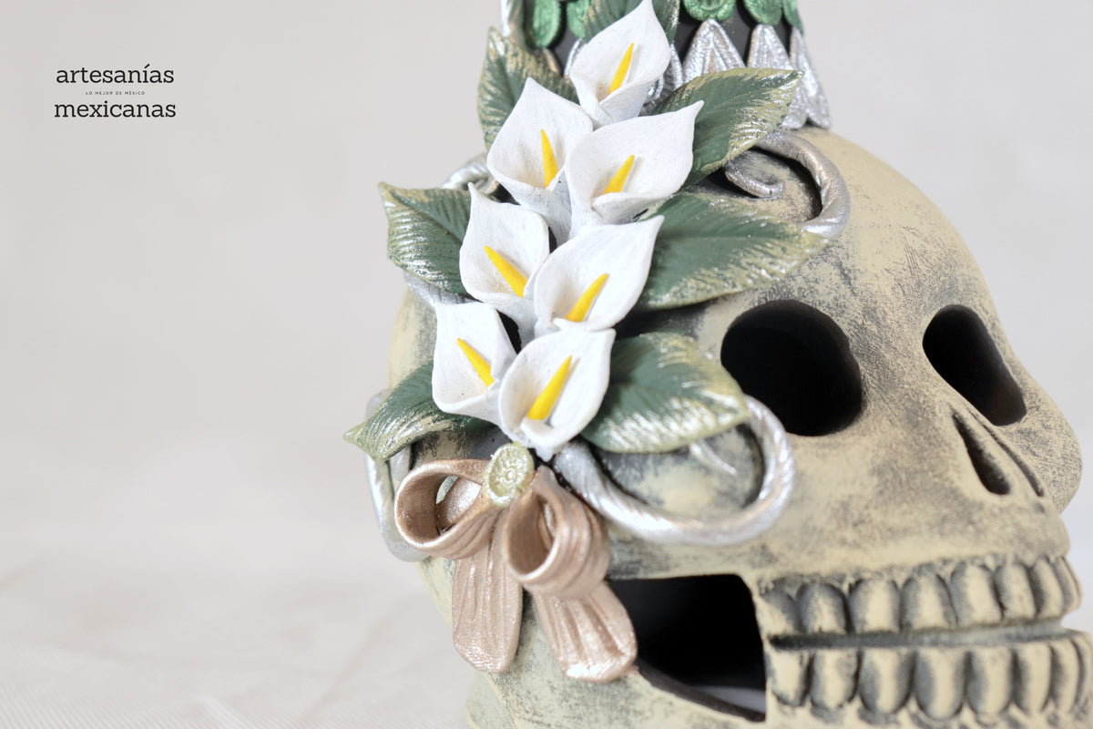 Catrina con flores rojas sobre calavera - 47 cm. 19 in. - En produccion Catrina