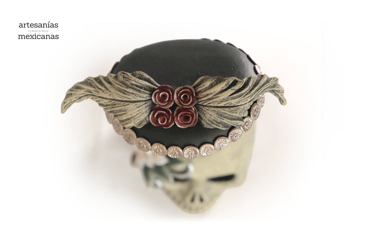 Catrina con flores rojas sobre calavera - 47 cm. 19 in. - En produccion Catrina