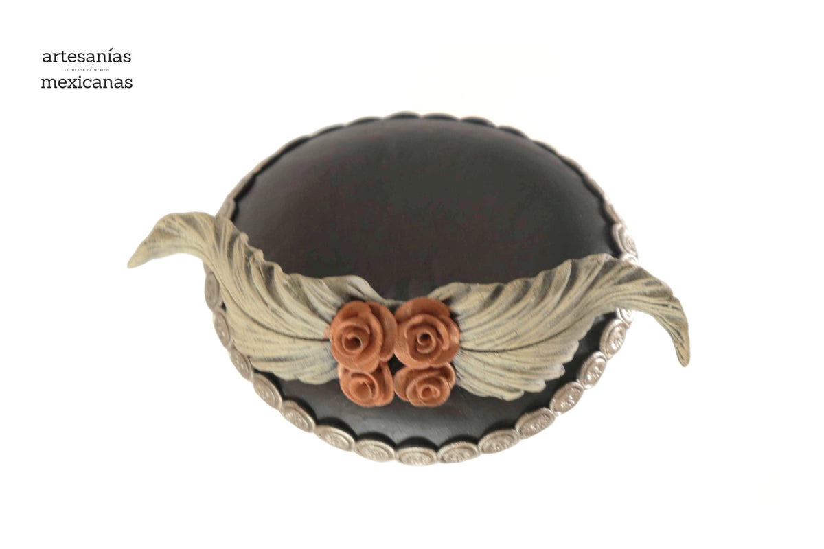 Catrina con vestido de flores rojas - 50 cm. 20 in. Catrina