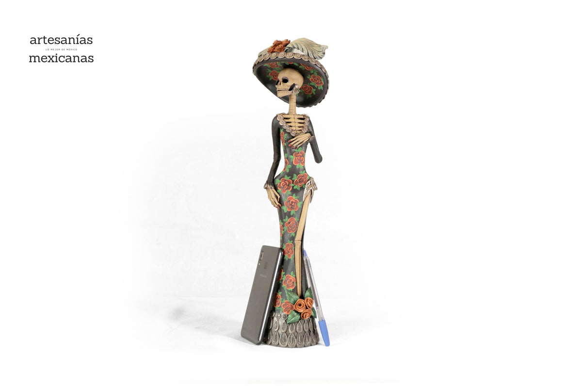Catrina con vestido de flores rojas - 50 cm. 20 in. Catrina