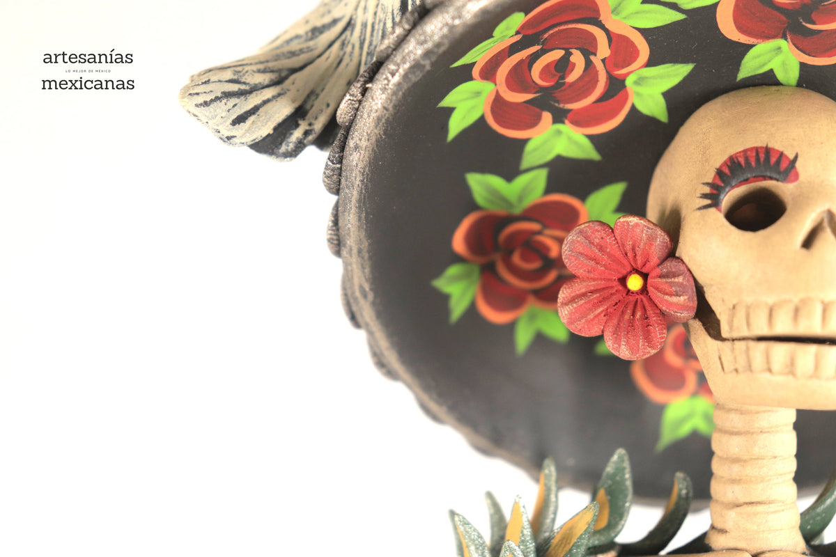 La Frida con la serpiente de flores naranjas - 45 cm. 18 in.