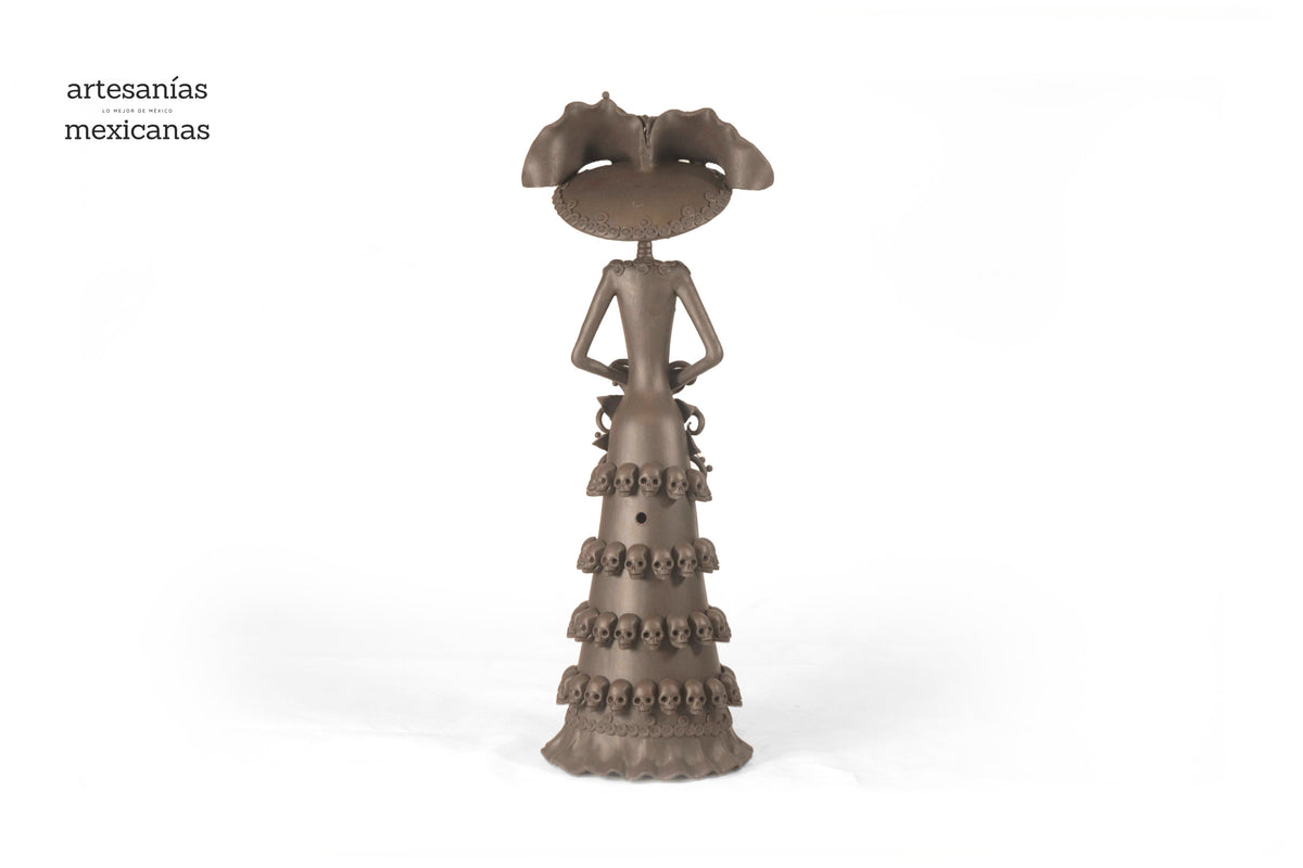 Catrina con Calaveritas Café - 50 cm. 20 in. - En producción Catrina