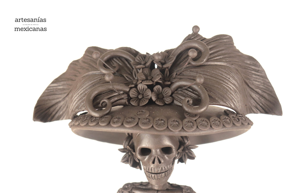Catrina con Calaveritas Café - 50 cm. 20 in. - En producción Catrina